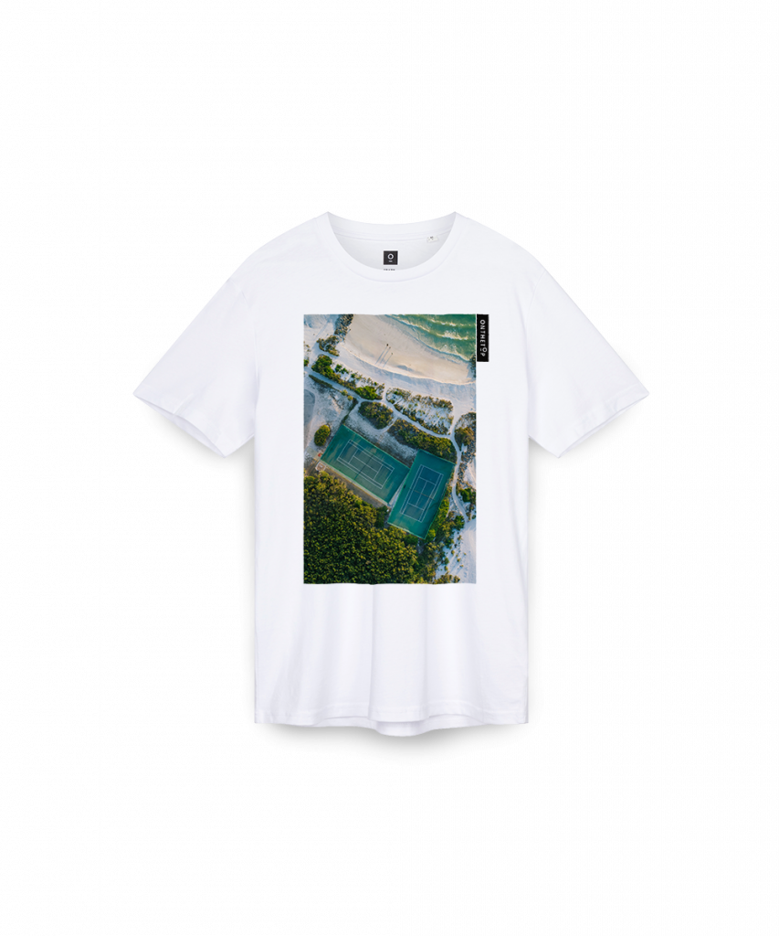 tennis-courts-by-the-ocean